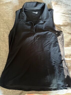Nike Women's Dri-Fit Golf Top